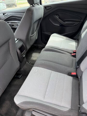 2019 Ford Escape S