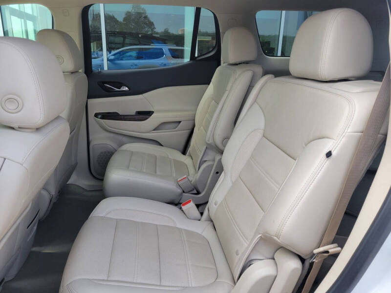 2020 GMC Acadia Denali