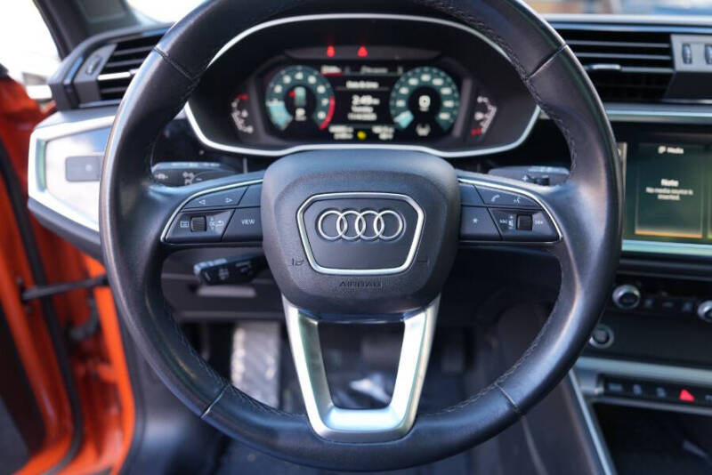 2024 Audi Q3 quattro S line Premium 45 TFSI