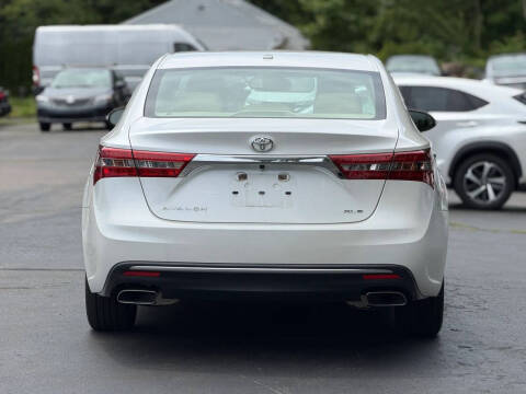 2018 Toyota Avalon XLE Premium