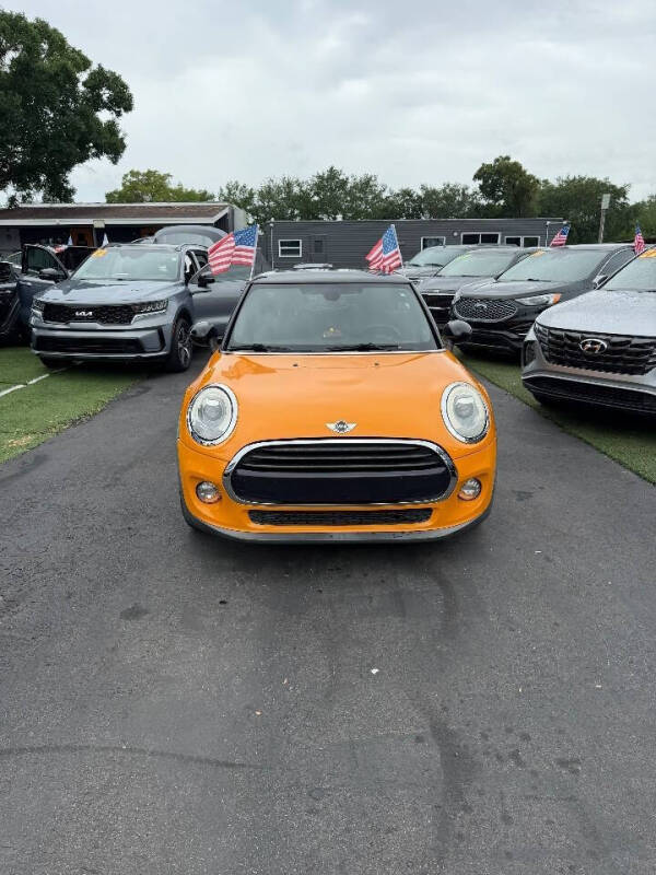 2017 MINI Hardtop 2 Door Cooper