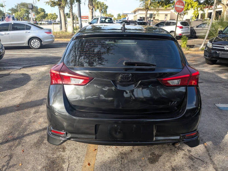 2018 Toyota Corolla iM
