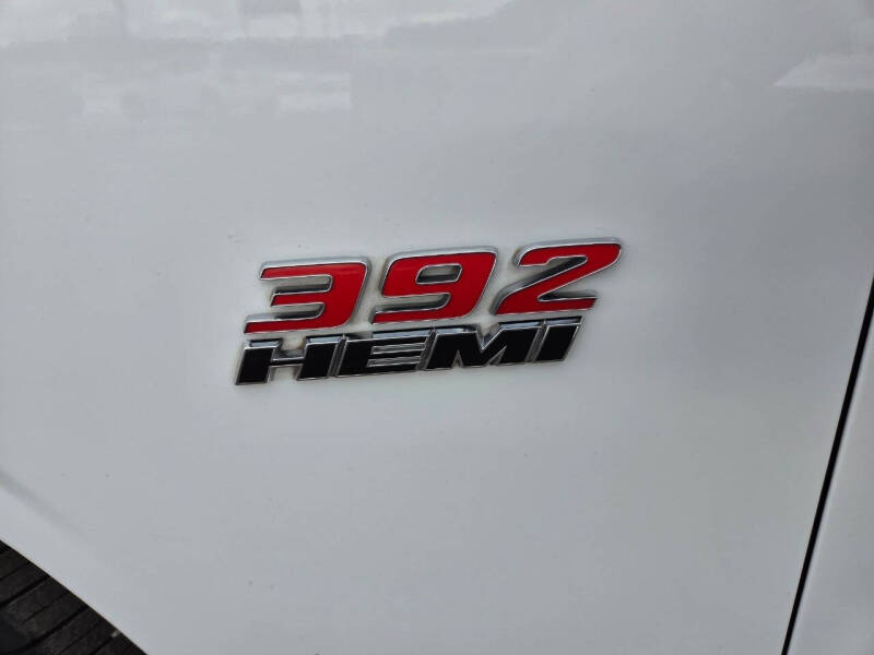 2011 Dodge Challenger SRT8 392