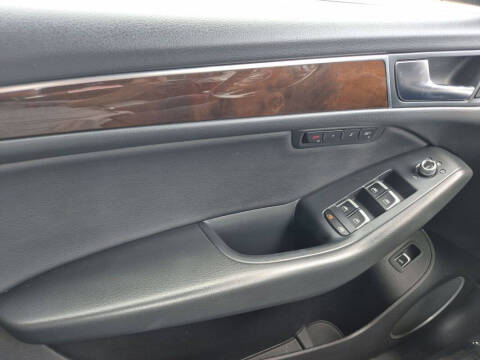 2016 Audi Q5 2.0T quattro Premium Plus