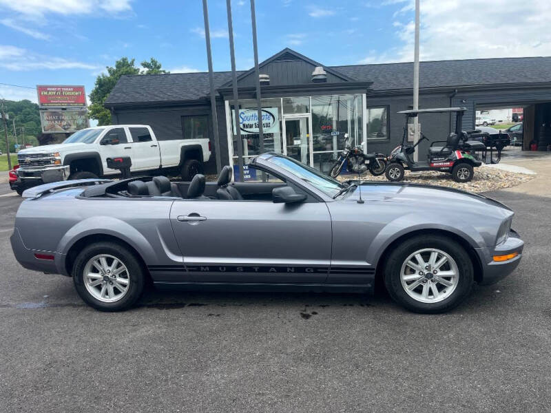2006 Ford Mustang