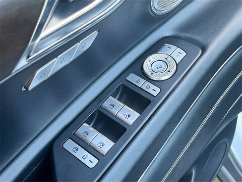 2022 Genesis GV80 2.5T