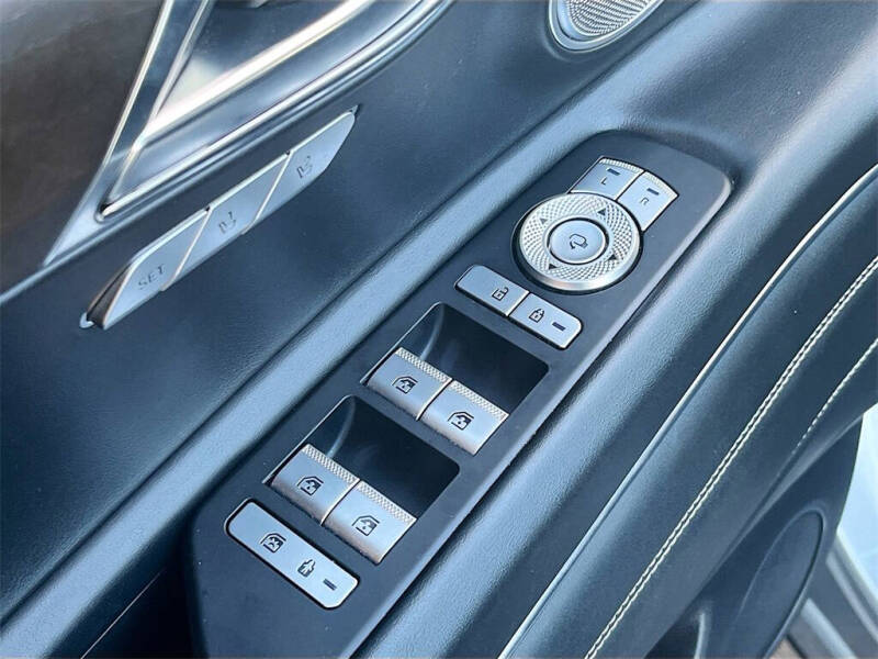 2022 Genesis GV80 2.5T