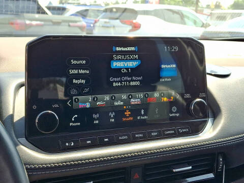 2022 Nissan Rogue SL