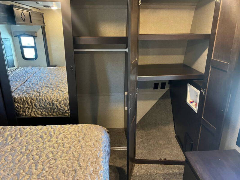 2018 Keystone RV Raptor