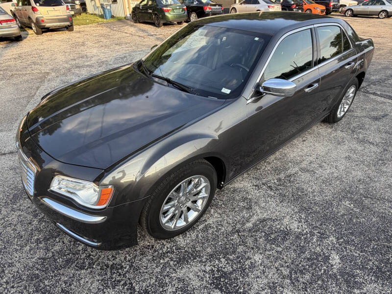 2013 Chrysler 300 C