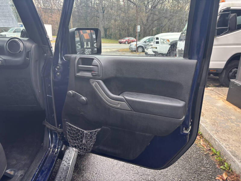 2013 Jeep Wrangler Unlimited Freedom Edition