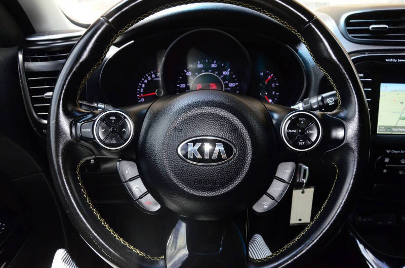 2014 Kia Soul +