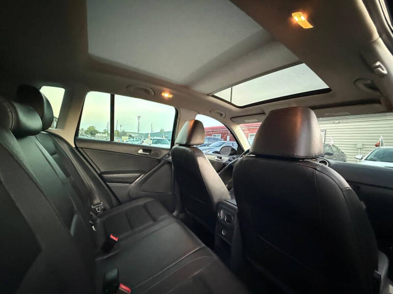 2013 Volkswagen Tiguan SE 4Motion