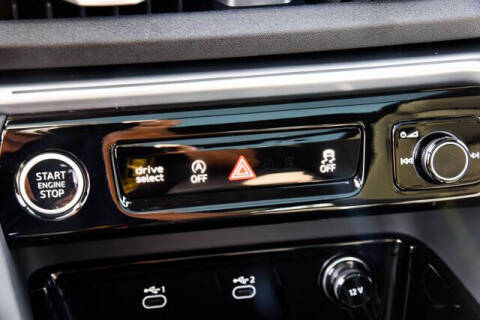 2025 Audi Q5 quattro Premium Plus TFSI