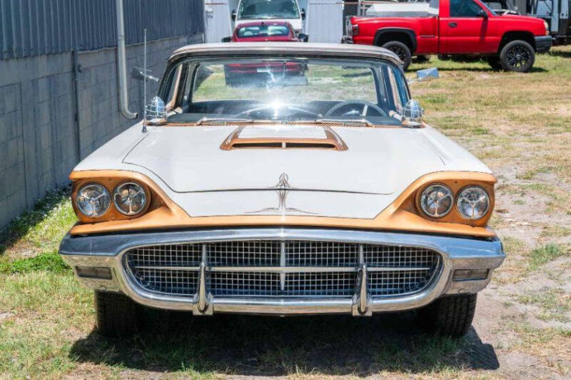 1960 Ford Thunderbird