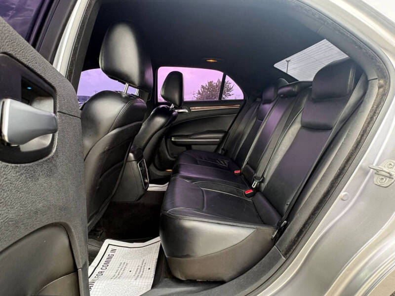 2014 Chrysler 300