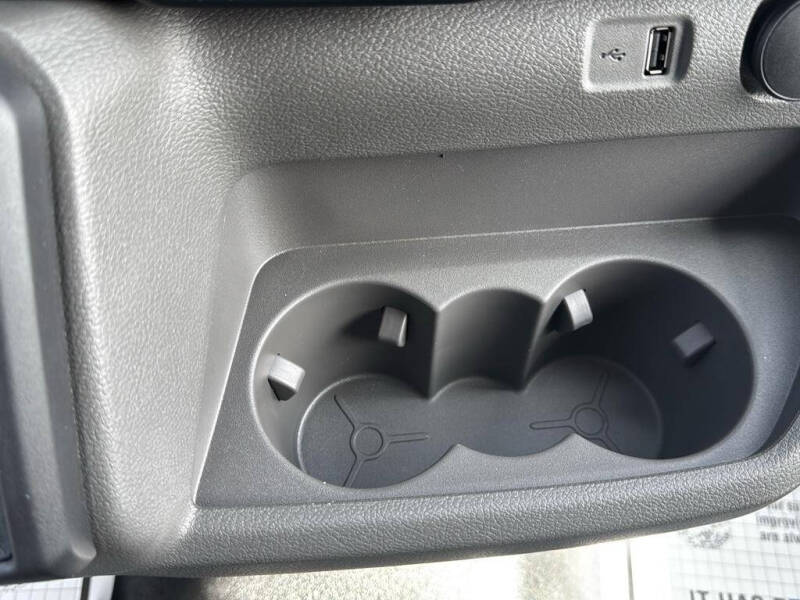 2025 Ford Transit 250