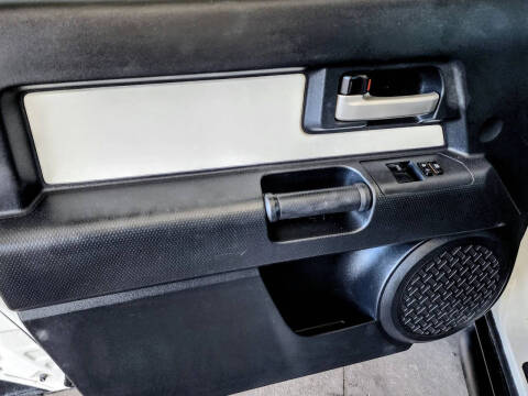 2014 Toyota FJ Cruiser