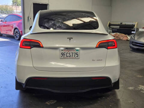 2023 Tesla Model Y Performance