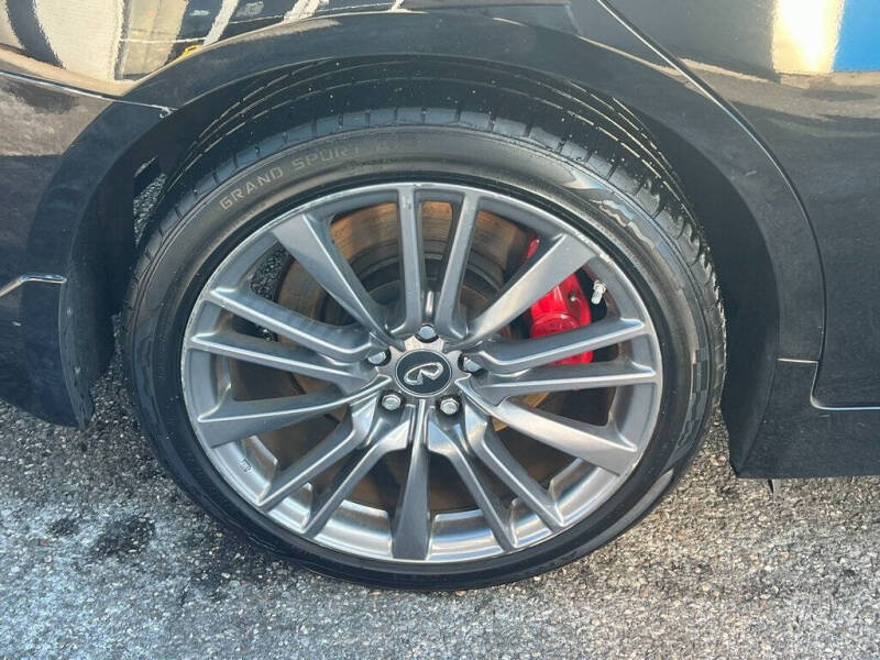 2017 Infiniti Q50 Red Sport 400