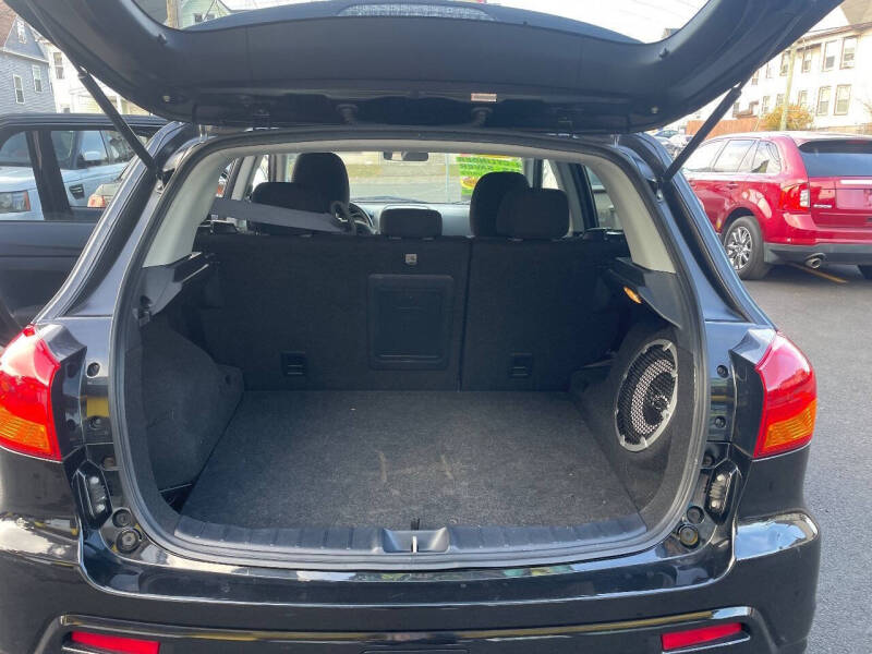 2011 Mitsubishi Outlander Sport SE