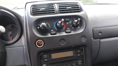 2003 Nissan Frontier SE-V6