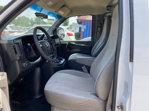 2015 Chevrolet Express 2500