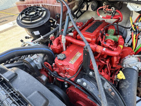 2017 Freightliner M2 106