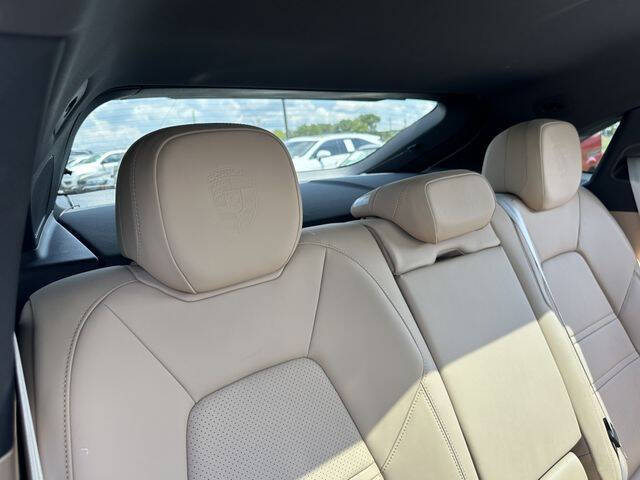 2022 Porsche Cayenne