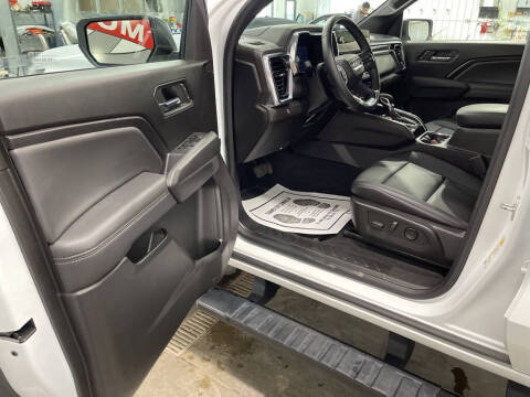 2023 GMC Canyon Elevation