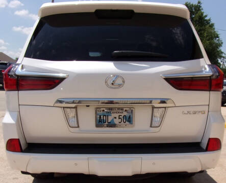 2017 Lexus LX 570