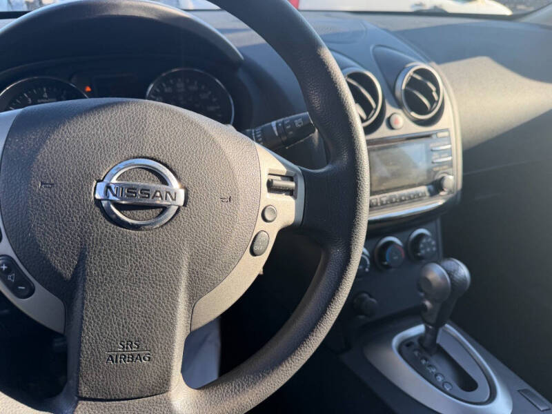 2012 Nissan Rogue S