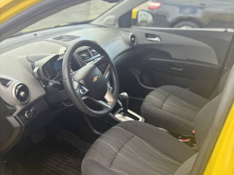 2015 Chevrolet Sonic LT Auto