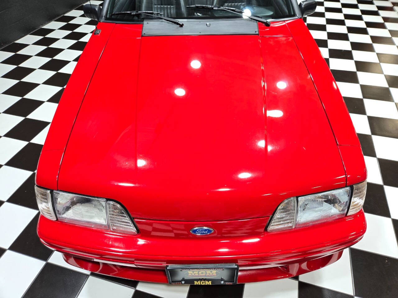 1992 Ford Mustang 37