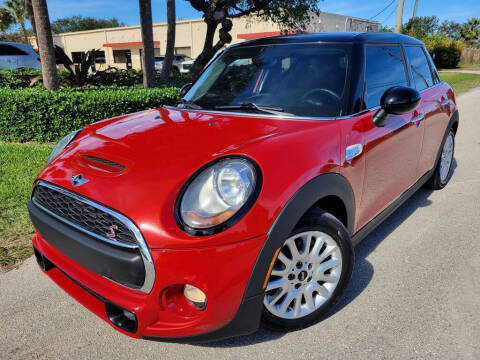 2015 MINI Hardtop 4 Door Cooper S