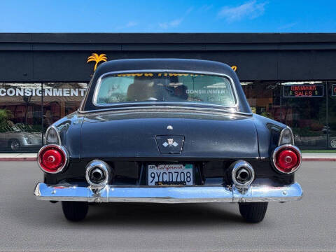 1955 Ford Thunderbird