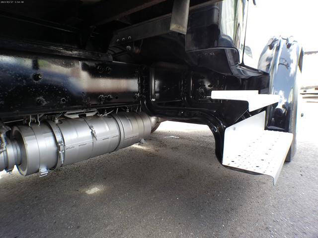 2015 Freightliner M2 106