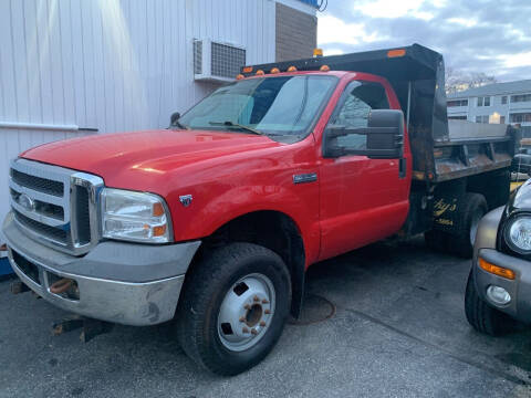 2005 Ford F-350 Super Duty for sale at dracut tire shop inc in Dracut MA