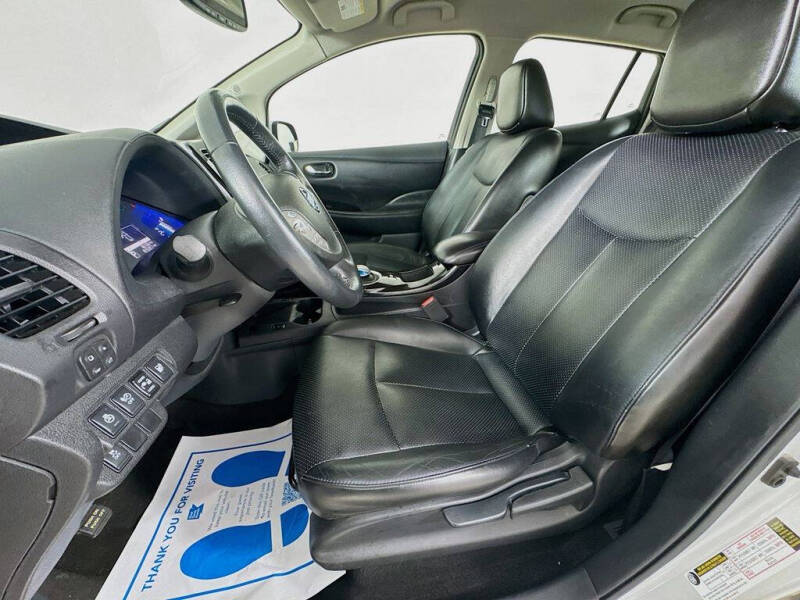 2014 Nissan LEAF SL