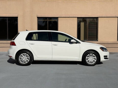 2015 Volkswagen Golf TSI S