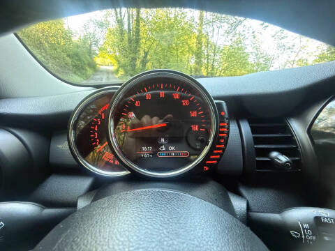 2015 MINI Hardtop 2 Door Cooper