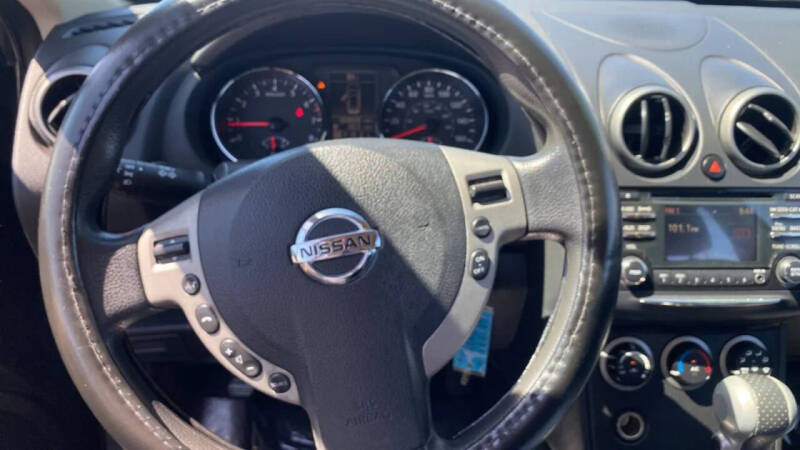 2014 Nissan Rogue Select S