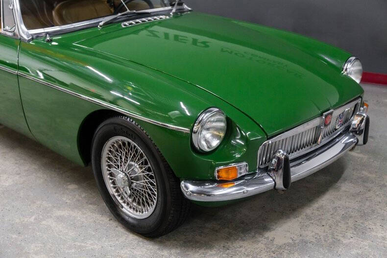 1967 MG RESTORED MG B