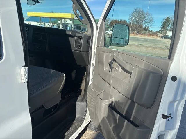 2016 Chevrolet Express LS 2500