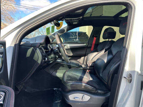 2017 Porsche Macan GTS