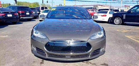 2015 Tesla Model S 70D