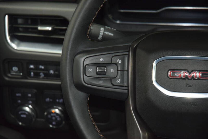 2024 GMC Yukon AT4