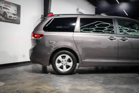 2013 Toyota Sienna