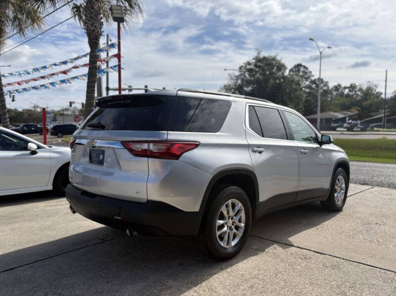 2020 Chevrolet Traverse LT Cloth