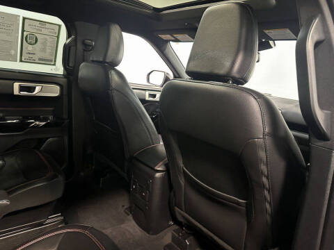 2022 Ford Explorer ST-Line